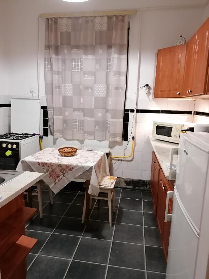 Szatmari Apartman Мишкольц Экстерьер фото